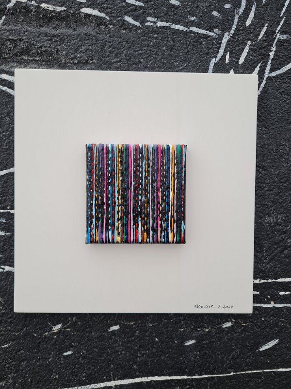 Coloured lines 20 2021, 25x25, Acryl-Lack auf LW, € 110